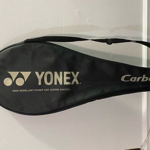 Yonex Carbonex 8600 Ti Badminton Racket